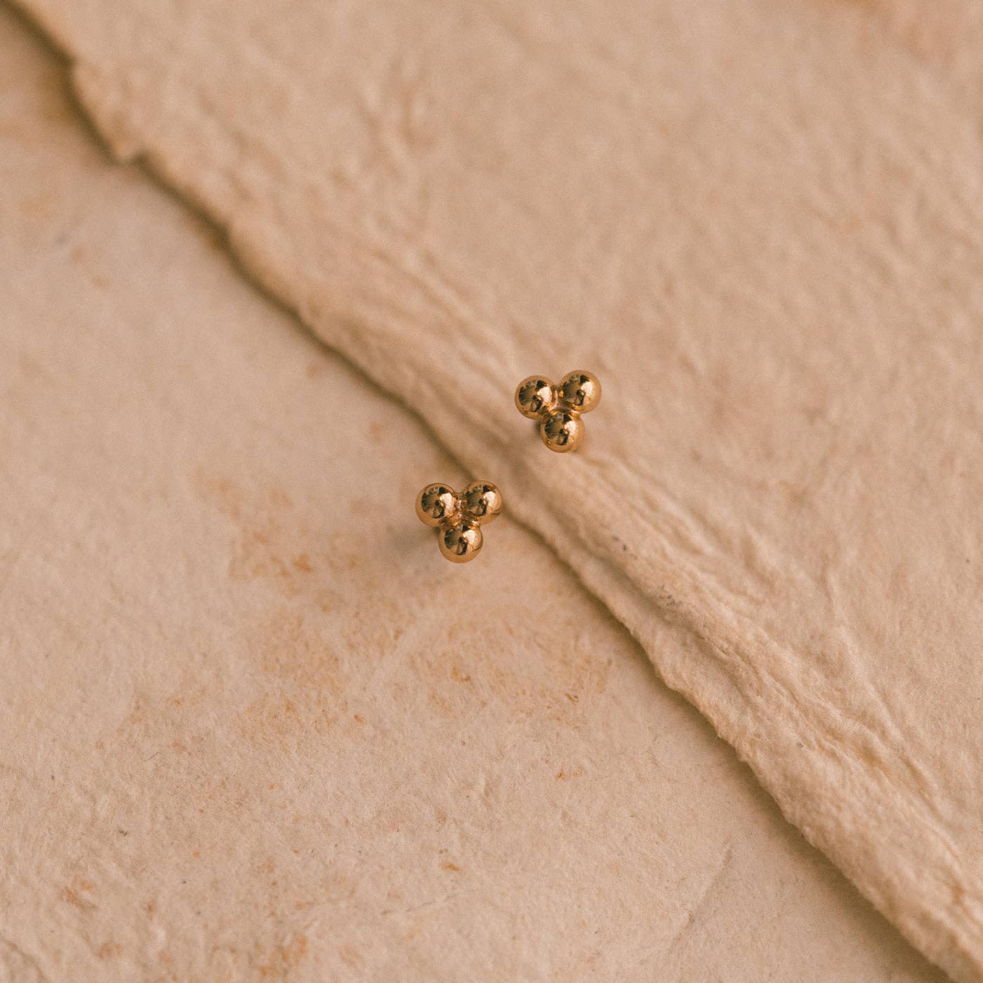 Live In Stud Earrings - Gold Vermeil/Heart