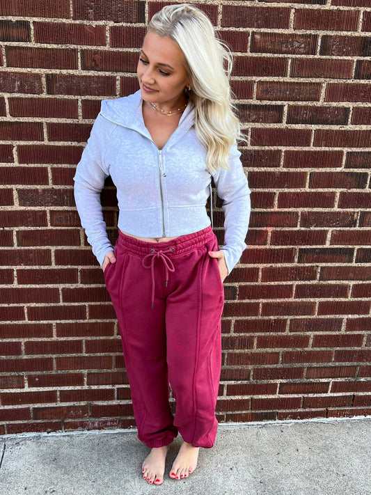 Sprint To The Finish Pant - Sour Cherry