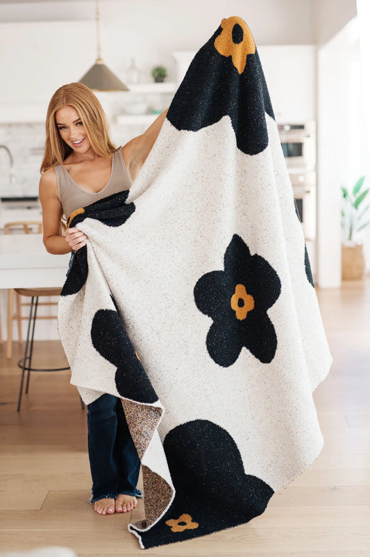 Reese Blanket - Jumbo Floral