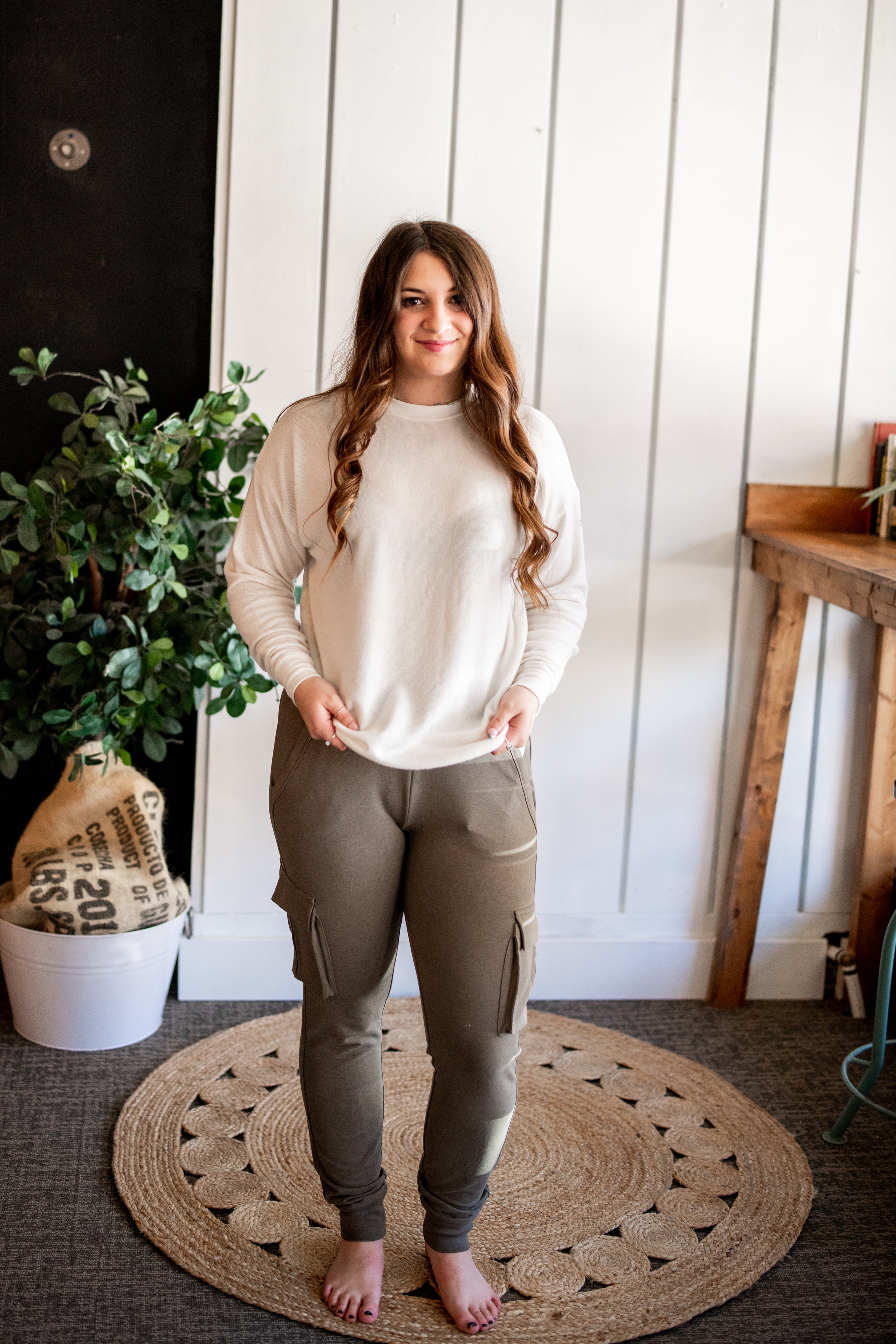 Alo yoga store soho pullover