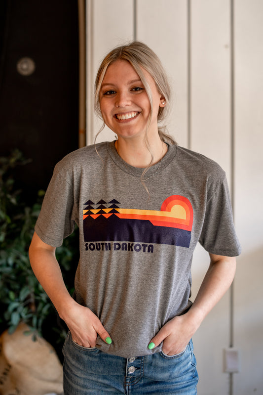 South Dakota Landscape Tee - Gray